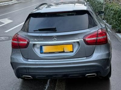 GLA 200