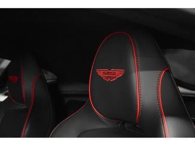 Aston-Martin V8 Vantage V8 Coupé (2025) - Photo 14