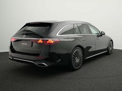 Mercedes E 220 d 4MATIC T AMG-Line Digital+360°+AHK+Memo (2024) - Photo 3