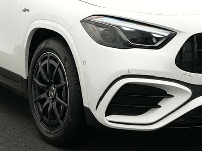 Mercedes GLA 35 AMG 4MATIC Multi+Pano+360°+Night+Burm (2024) - Photo 9