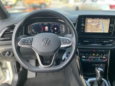 VW T-Roc 1.5L TSi 150 DSG (2024) - Photo 8