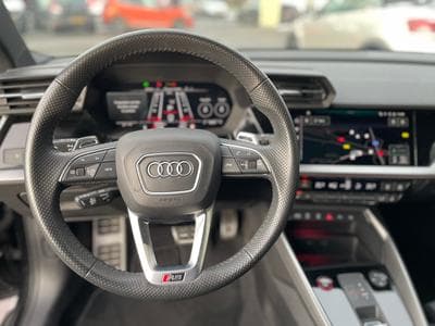 Audi RS3 Limousine 2.5 TFSI quattro S-Tronic (2022) - Photo 8