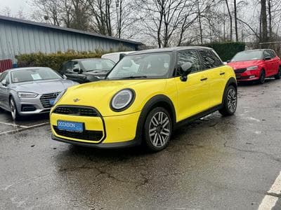 Mini Cooper C Classic Trim 5-Portes Aut. Pano/Cam/Head-Up (2024) - Photo 3