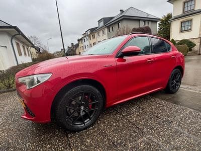 Alfa-Romeo Stelvio Veloce (2022) - Foto 8