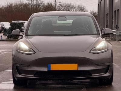 Tesla Model 3 Performance AWD 2021 512ch Panasonic (2021) - Photo 3