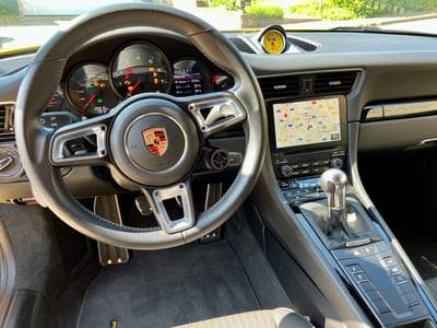 Porsche 991 Carrera T (2018) - Photo 4