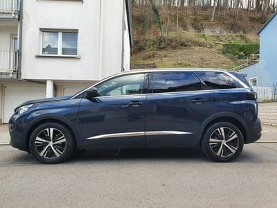 Peugeot 5008 GT, 1.2l 130cv, Allure, camera 360, panorama, 7 pl (2017) - Photo 4