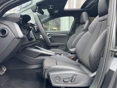 Audi A3 Sportback 35 TFSI S-tronic S line (2025) - Photo 7