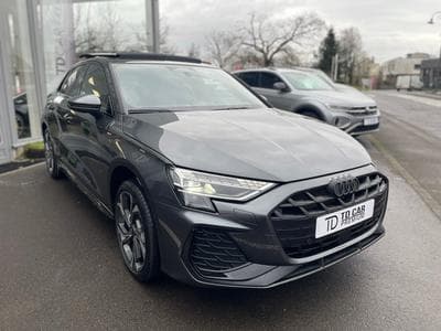 Audi A3 Sportback 35 TFSI S-tronic S line (2025) - Photo 3