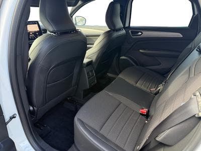 Renault Arkana 1.6 Tce E-TECH Hybrid Techno EDC (2025) - Foto 10