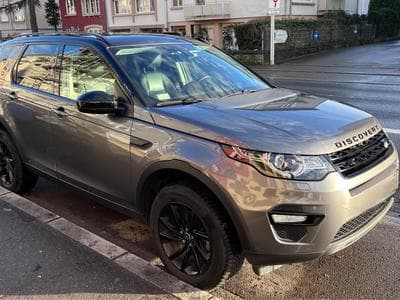Land-Rover Discovery Sport TD4 SE (2018) - Photo 1