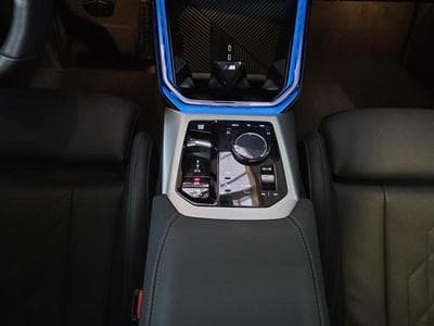 BMW X3 xDrive30e /  Hybride (2025) - Photo 13