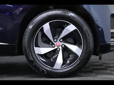 Jaguar F-Pace D165 R-Dynamic S AWD Auto (2021) - Photo 6