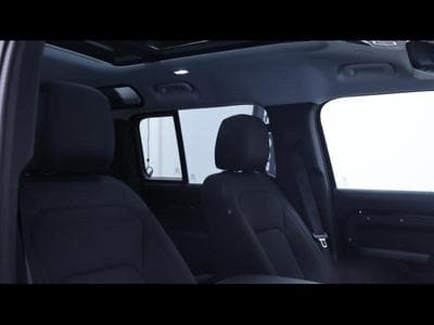 Land-Rover Defender S D200 Auto AWD (2025) - Foto 11