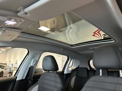 Peugeot 2008 Allure (2019) - Photo 11