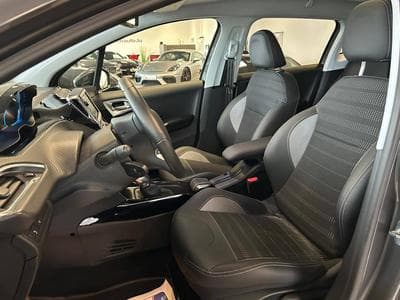 Peugeot 2008 Allure (2019) - Photo 10