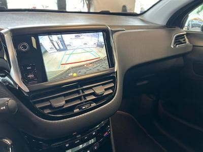 Peugeot 2008 Allure (2019) - Photo 9