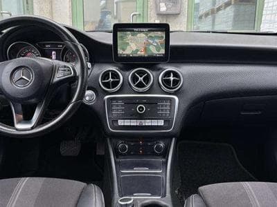 Mercedes Classe A 200 D - 7G DCT Inspiration edition (2017) - Photo 3