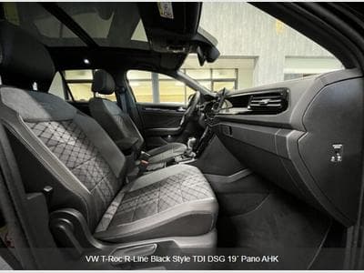 VW T-Roc R-Line Black Style TDI DSG 19´ Pano ATR (2025) - Foto 5