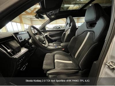 Skoda Kodiaq 2.0 TDI 4x4 Sportline ATR PANO 7PL (2025) - Foto 5