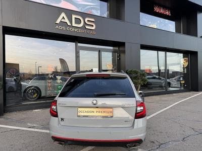 Skoda Octavia RS 2.0L 245CV (2018) - Photo 8