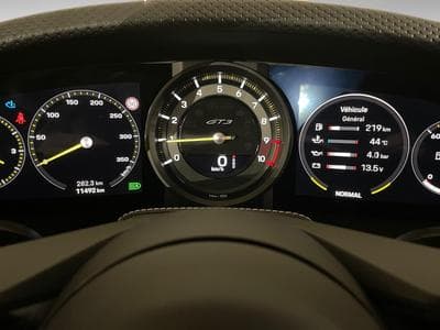 Porsche 911 GT3 Touring (2024) - Photo 2