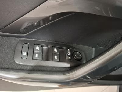 Peugeot 2008 B.AUTO, 110CV, NAVI,CARPLAY,BLUETOOTH, GARANTIE (2017) - Foto 13