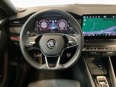 Skoda Octavia Combi+RS+DSG+Pano+360+AHK (2024) - Photo 10