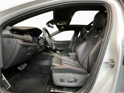 Skoda Octavia Combi+RS+DSG+Pano+360+AHK (2024) - Photo 9