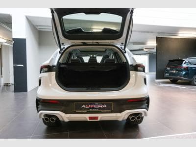 Forthing T5 EVO 1.5 HEV FULL HYBRID (2026) - Photo 6