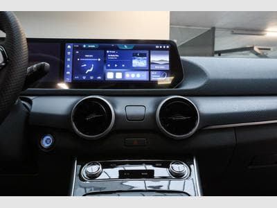 Forthing T5 EVO 1.5 HEV FULL HYBRID (2026) - Photo 10