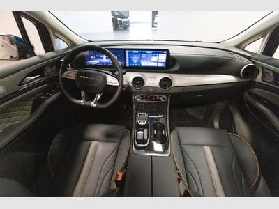 Forthing U-Tour 1.5 TURBO AUTO 7 PLACES (2026) - Photo 8