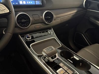 Forthing T5 EVO 1.5 TURBO AUTO FULL OPTIONS (2026) - Photo 9