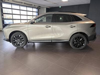 Forthing T5 EVO 1.5 TURBO AUTO FULL OPTIONS (2026) - Photo 2