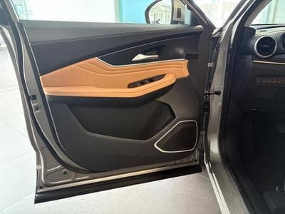 Forthing T5 EVO 1.5 TURBO AUTO FULL OPTIONS (2026) - Photo 13