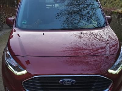 Ford Tourneo Titanium (2020) - Photo 1