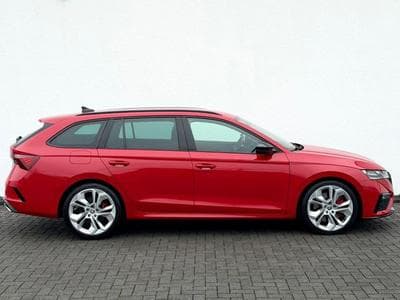 Skoda Octavia Octavia Combi RS 2.0 TSI DSG / 1.HAND / GARANTIE (2021) - Foto 4