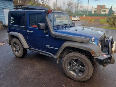 Jeep Wrangler 4x4 (2010) - Photo 4