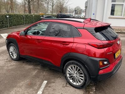 Hyundai Kona 1.6T-GDI (2020) - Photo 9
