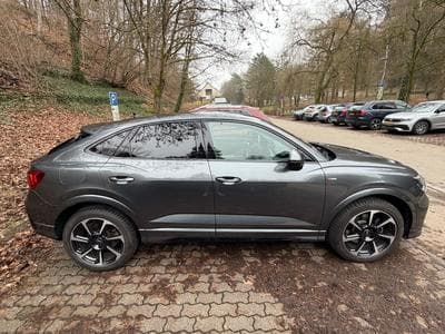 Audi Q3 Sportback S line 45 TFSI e S tronic (2022) - Photo 8