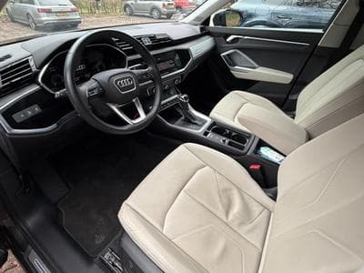 Audi Q3 Sportback S line 45 TFSI e S tronic (2022) - Photo 9