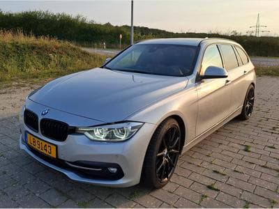 BMW 325 M Performance (2015) - Photo 1