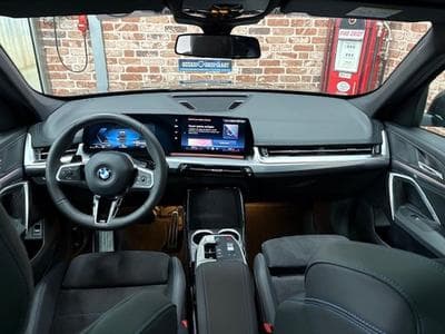 BMW X1 X1 23iA 2.0 218cv Auto xDrive M-SPORT (New Model) (2025) - Foto 4