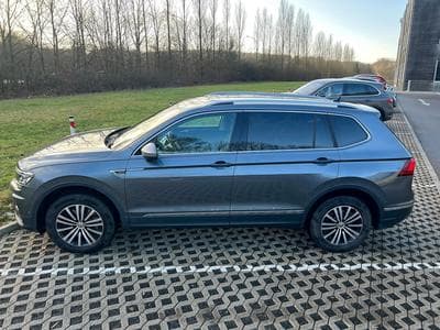 VW Tiguan Allspace 2.0 TDI DSG Highline 4Motion (2020) - Photo 3