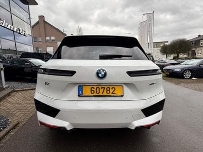 BMW iX IX XDRIVE 5.0 (2022) - Photo 6