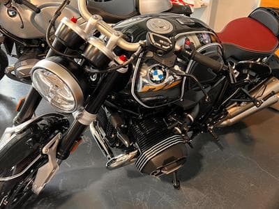 BMW R R nineT édition limité 100 ans (2023) - Photo 1