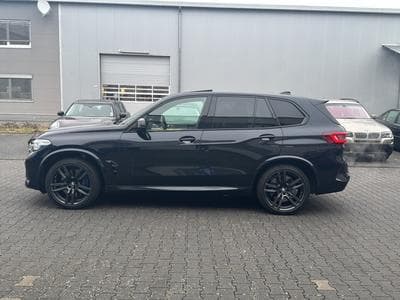 X5M