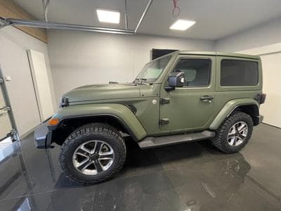 Jeep Wrangler SAHARA (2020) - Foto 2
