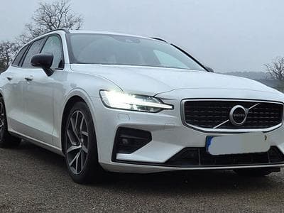 Volvo V60 R Design 4WD (2020) - Foto 1