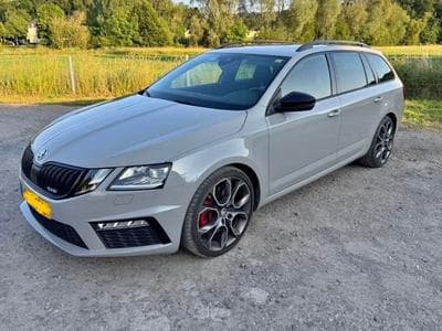 Skoda Octavia VRS 2.0 TSI 245ch (2020) - Foto 1
